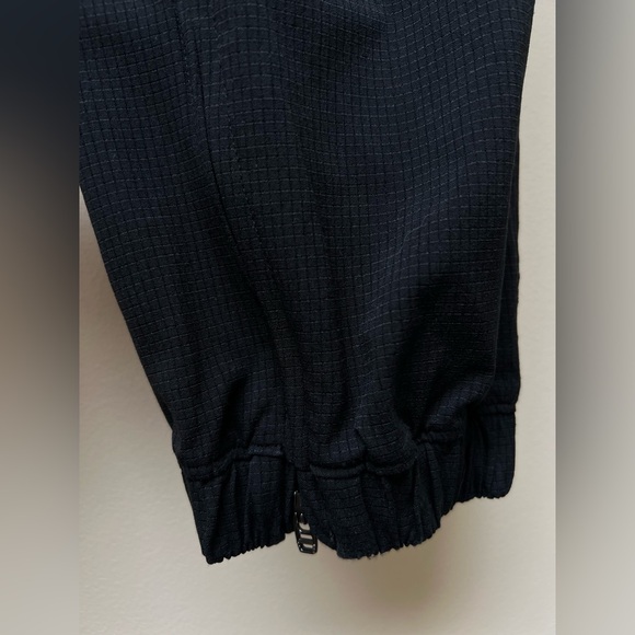 Lulu Jogging Pants - Picture 3 of 7